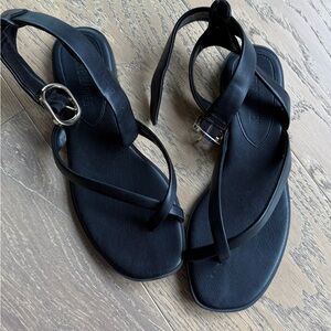 Steve Madden Black Strappy Sandals